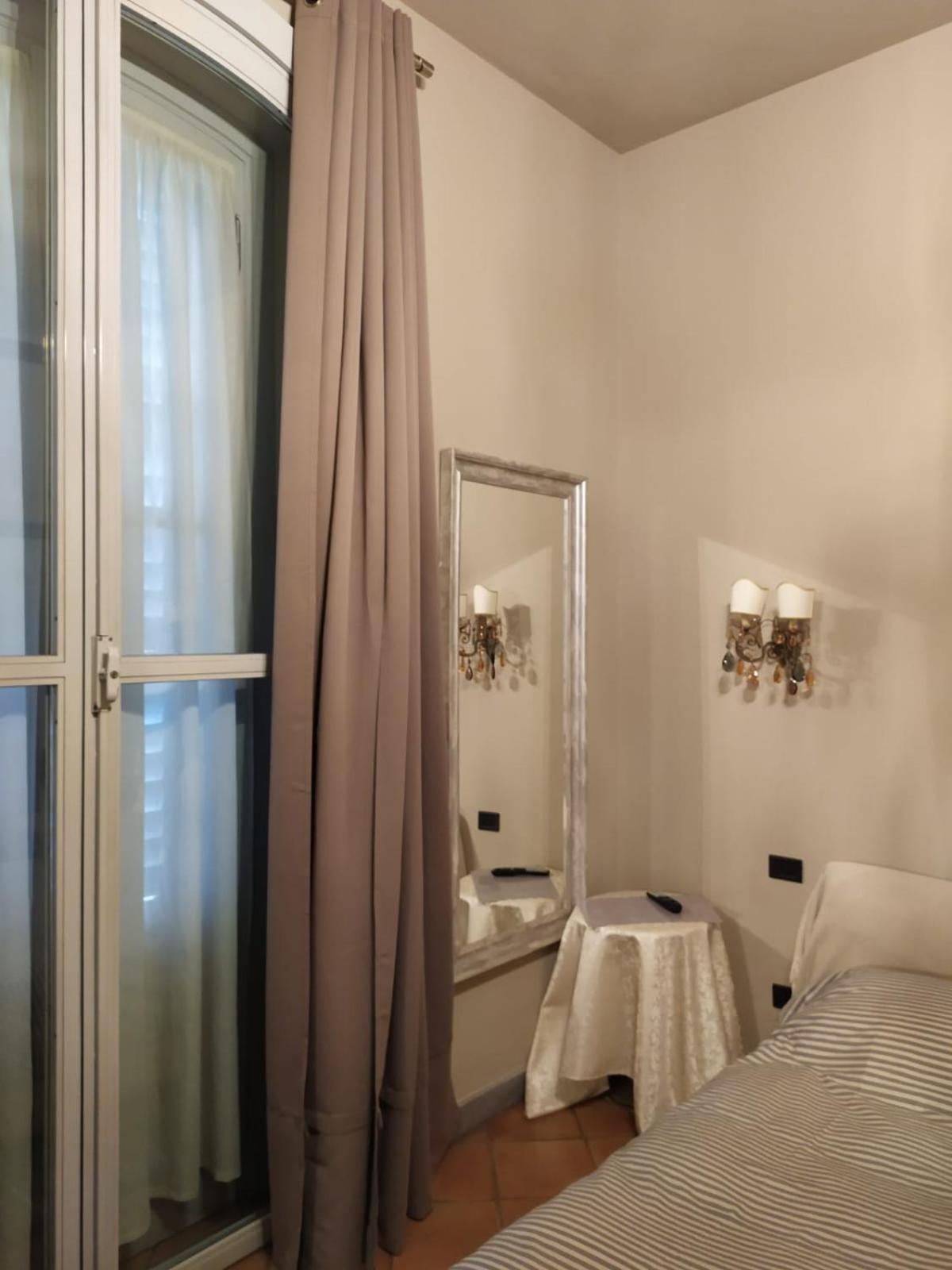 Navigli Con Bagno Privato Homestay