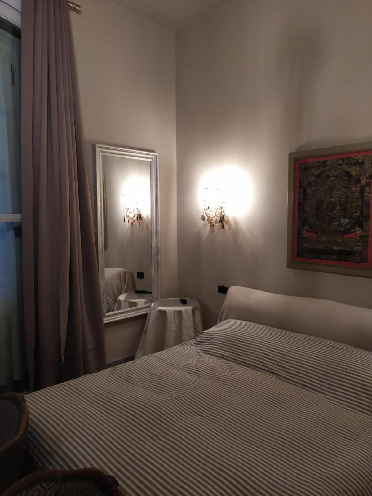 Navigli Con Bagno Privato Homestay Milan